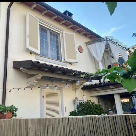 Maison De Charme Semesterbostad *
